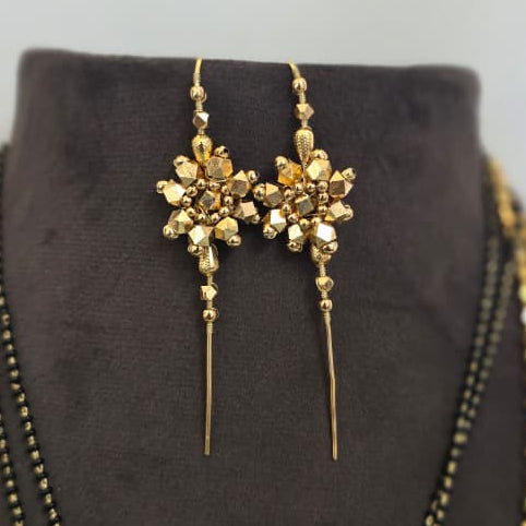 Ashtapailu EarPin