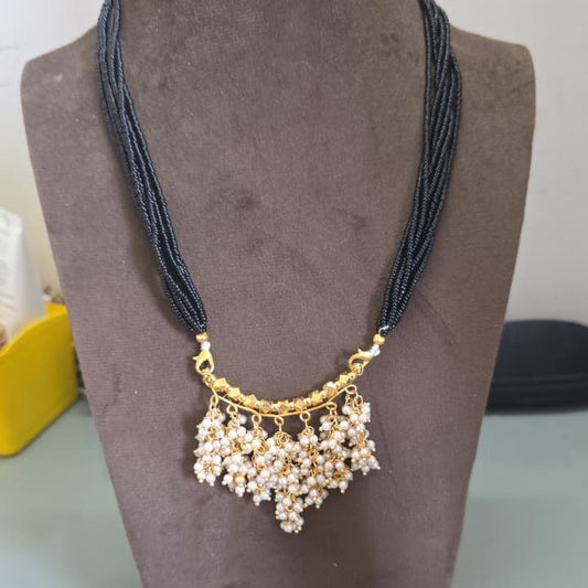 Ashtapailu Pearls Mangalsutra
