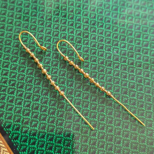 Suvarn Earpins