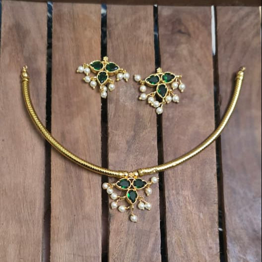 Ratna Sari -Green