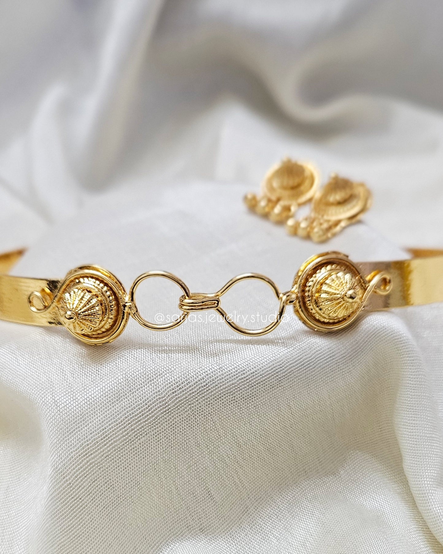 Traditional Chitang Choker