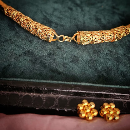 Mhalsa Pramparik Sari