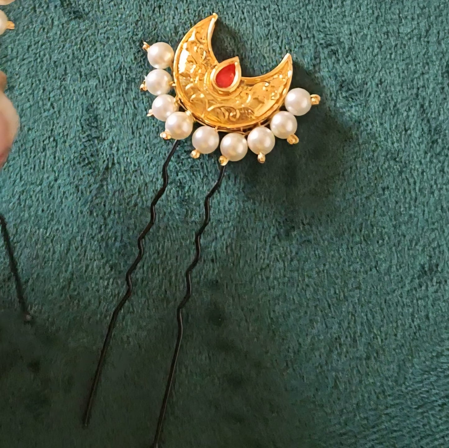 Swati Hairpins- Ruby Pink